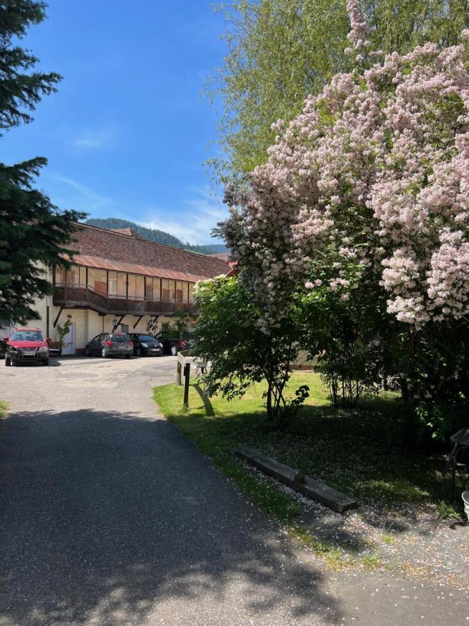 Landhotel Groggerhof Obdach Bagian luar foto